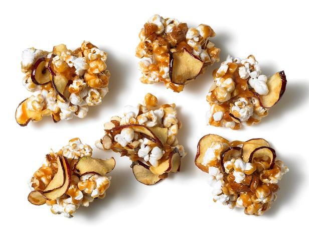 Caramel Popcorn Clusters