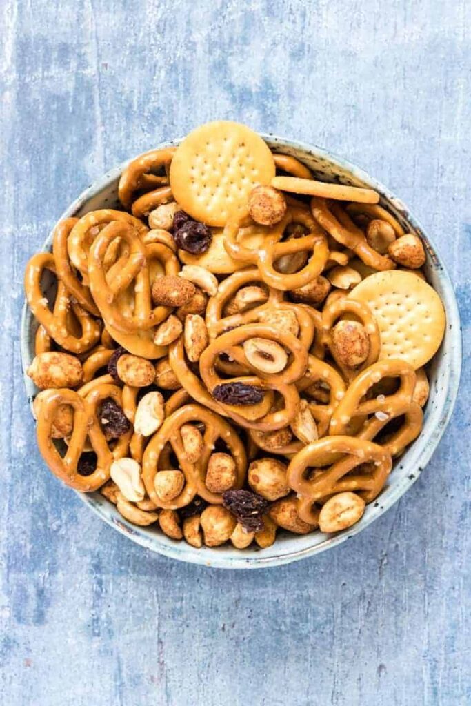 Cheese and Pretzel Snack Mix