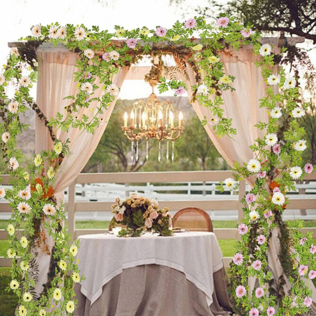 Decorative Garland (Type: Floral)