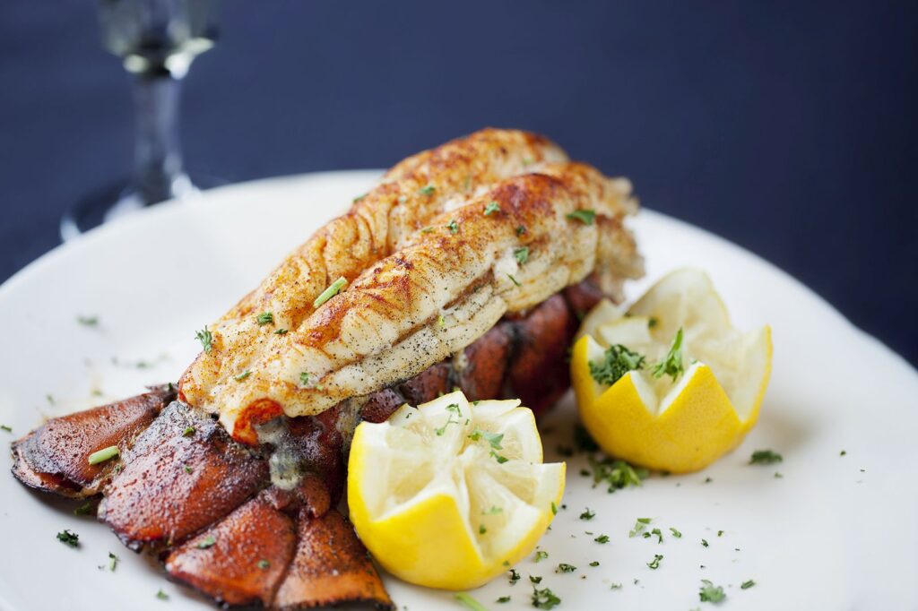 Fresh Jumbo Lobster Meat